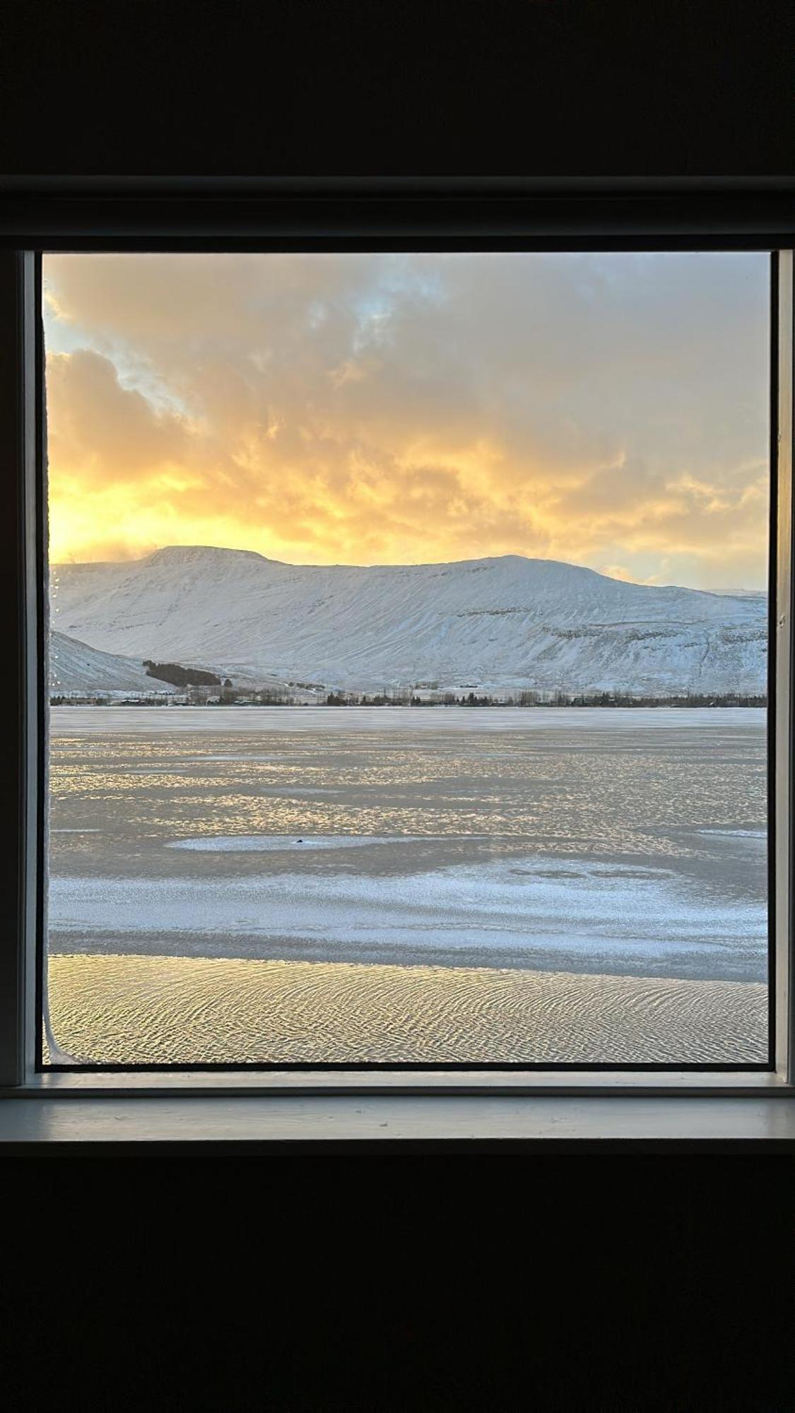 Cosy Lakeview Cabin 45 Minutes From Reykjavik Mosfellsbaer Exteriör bild